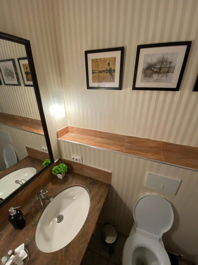 Apartmán Garsoniera Riviera Bacău Exteriér fotografie